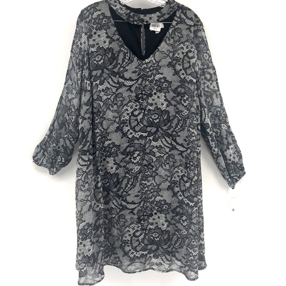 Signature by Robbie Bee Dresses & Skirts - Open Sleeve Lace Print Sheath Dress